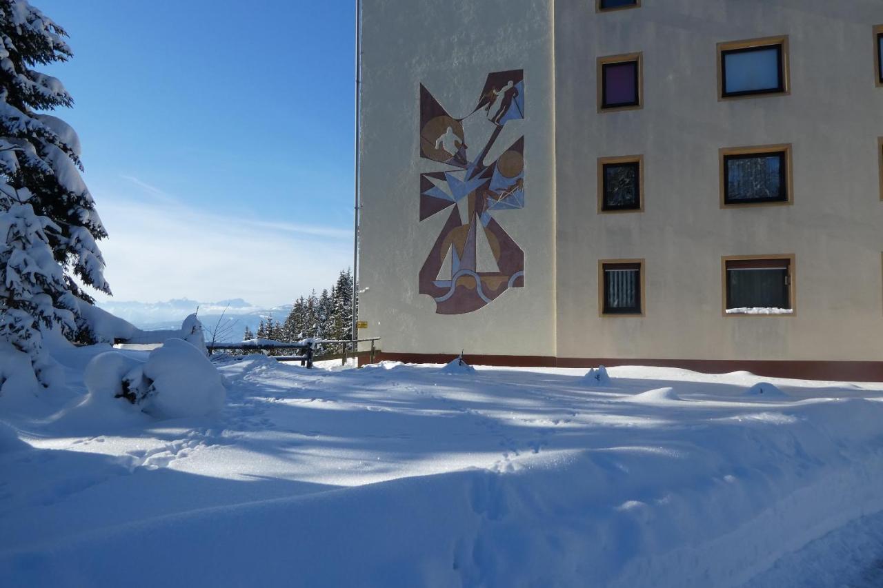 Apartment Gerlitzen Ossiachersee - Haus Enzian Treffen Buitenkant foto