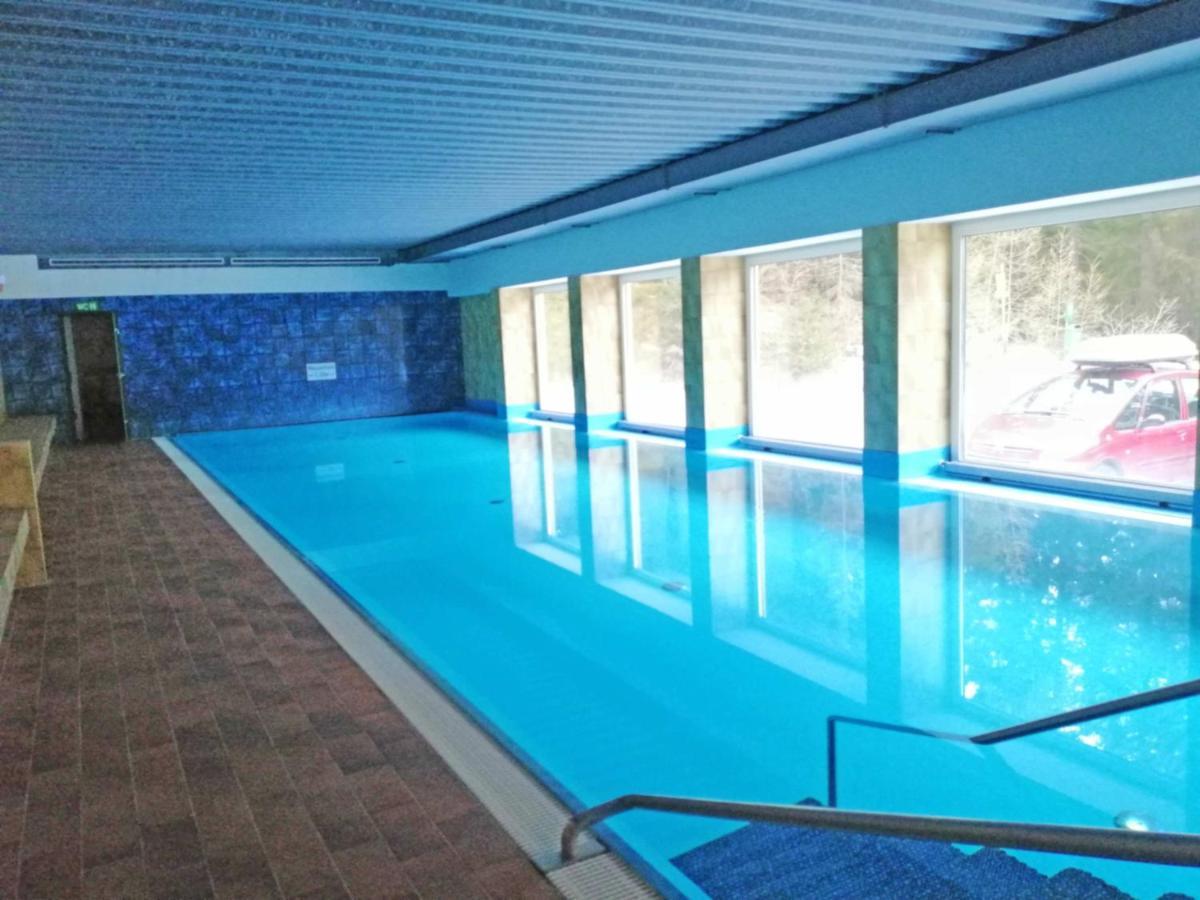 Apartment Gerlitzen Ossiachersee - Haus Enzian Treffen Buitenkant foto